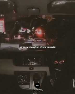 Story wa waktu yang salah 'beri kita sedikit waktu,semesta mengirim dirimu untuk ku'