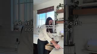 Decluttering | Tracey Black | Phantom Screens