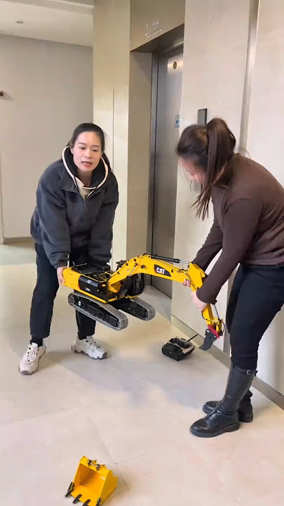 RC metallic CAT excavator truck