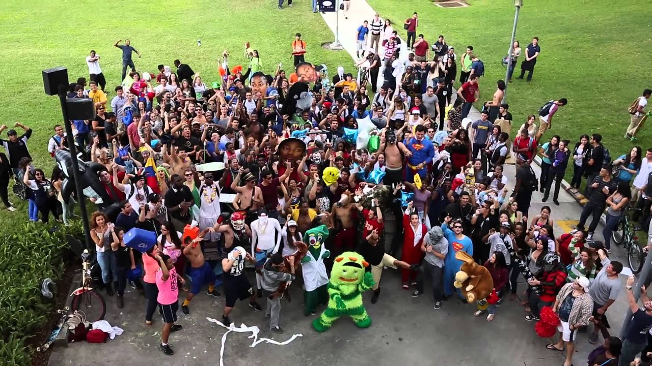 mmcap FIU Chant at the Student Harlem Shake Video (DM Building)
