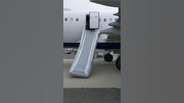 A321 R3 Emergency Door Slide Deployment, May 26, 2021