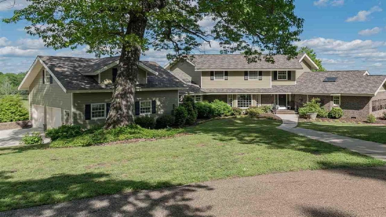 4 BRUSH CREEK FARMS, COLUMBIANA, AL Presented by Juanita Anderton. YouTube