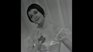 Carla Fracci - Grand Pas De Quatre Variation (1968)
Carla Fracci - Grand Pas De Quatre Variation (1968) Carla Fracci - Grand Pas De Quatre Variation (1968)