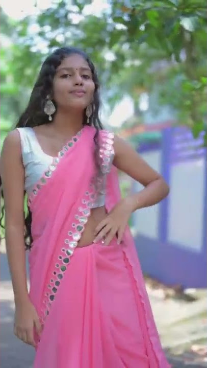 nivetha nivvy hot navel whatsapp status| nivedyanivyy hot saree whatsapp status