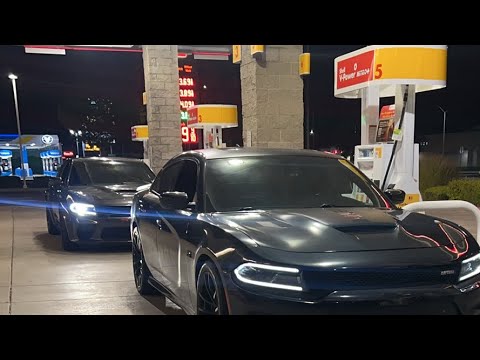 Saturday Night Car Meet Vibes 🚘🔥 - YouTube