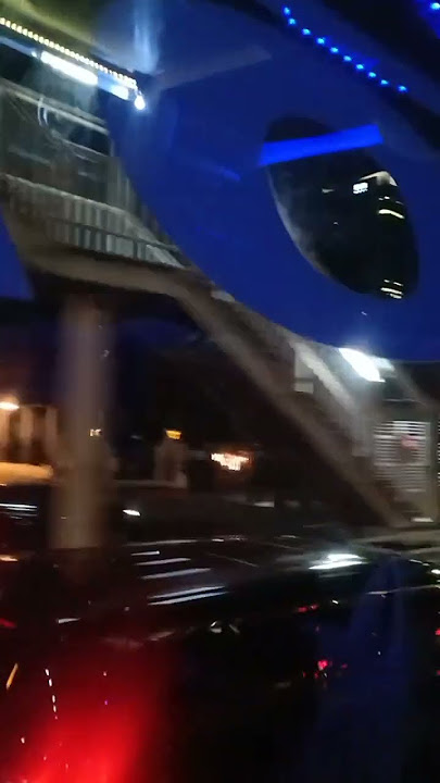 Merdunya suara pengamen di dalam BUS