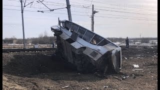 Удар судьбы: 8 человек погибли в ДТП с поездом в Ярославской области