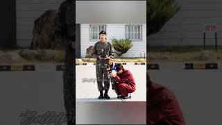 Jin welcome Jhope 😊🫶 and hold the mic for him 🥰😇_#bts #jin #jhope #jinhope #shorts