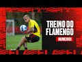 TREINO FLAMENGO - Elenco encerra a preparação para o confronto com o Corinthians