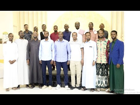 Wasarada Waxbarasha Oo Casho Sharf u Samaysay Ciyaartooyadii Koobka Qaaday camera iphone 8 plus apk