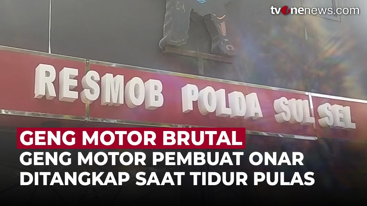 Digerebek Polisi, Anggota Geng Motor Brutal di Makassar Kena Pukul Emak-emak | OneNews Update