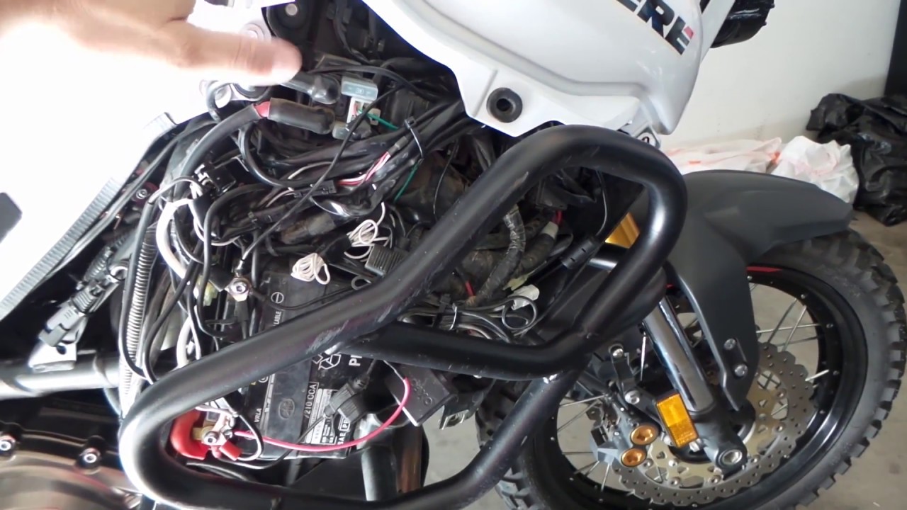 Yamaha Super Tenere GPS instalation.