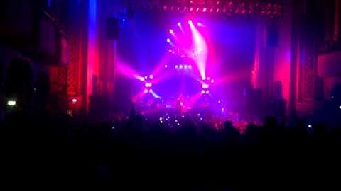 Example - midnight run live at the Glasgows O2 Academy.3gp