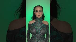 Hela - Thor Ragnarok transformation! #hela #thorragnarok #marvel #cosplay #bodypaint #cosplaygirl
