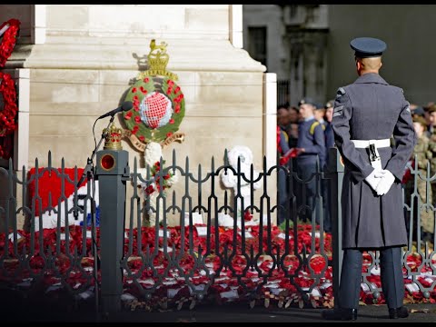 Live: Royal Family join Remembrance Sunday commemorations at Cenotaph | ITV News