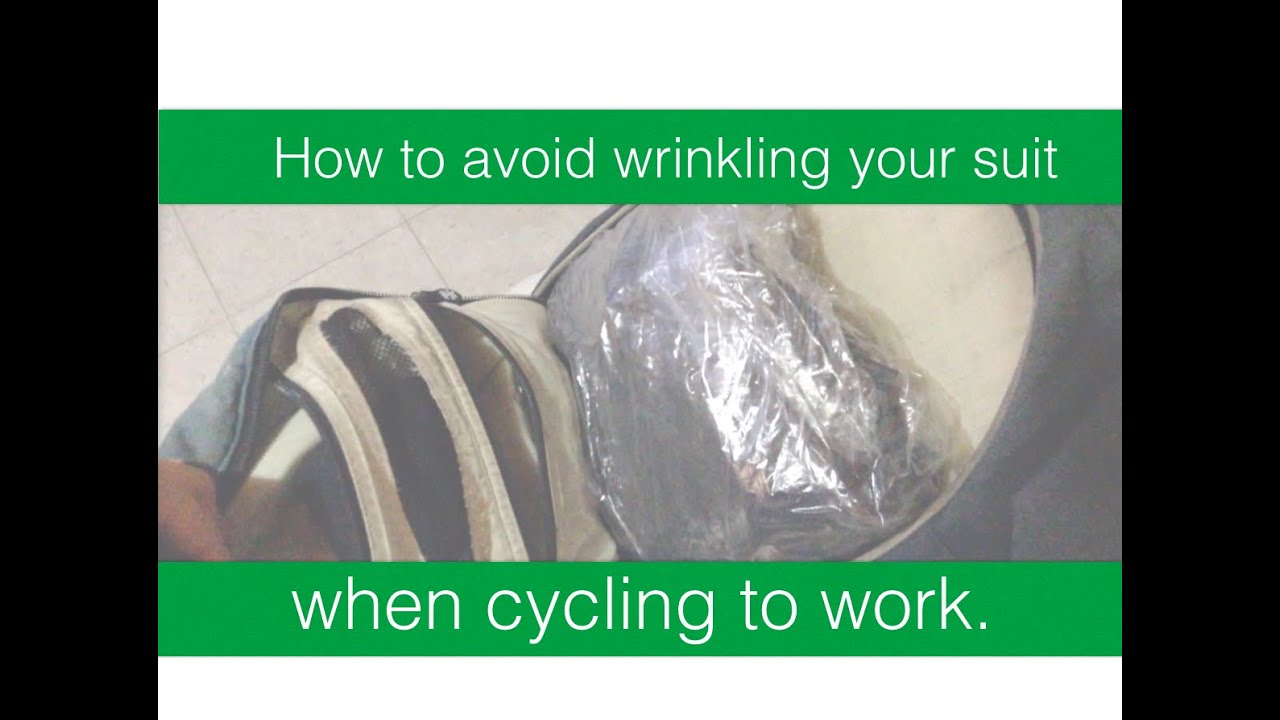 How to fold a suit and avoid wrinkles, when cycling to work.