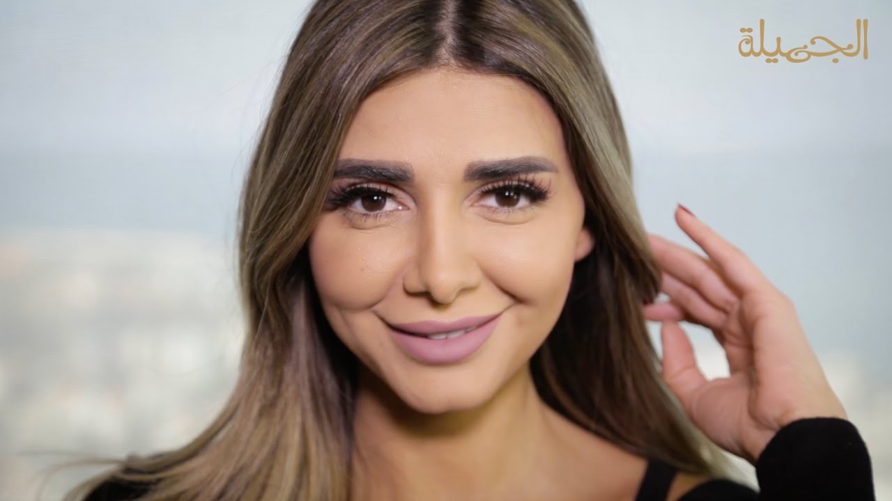 خطوات وضع مستحضرات المكياج