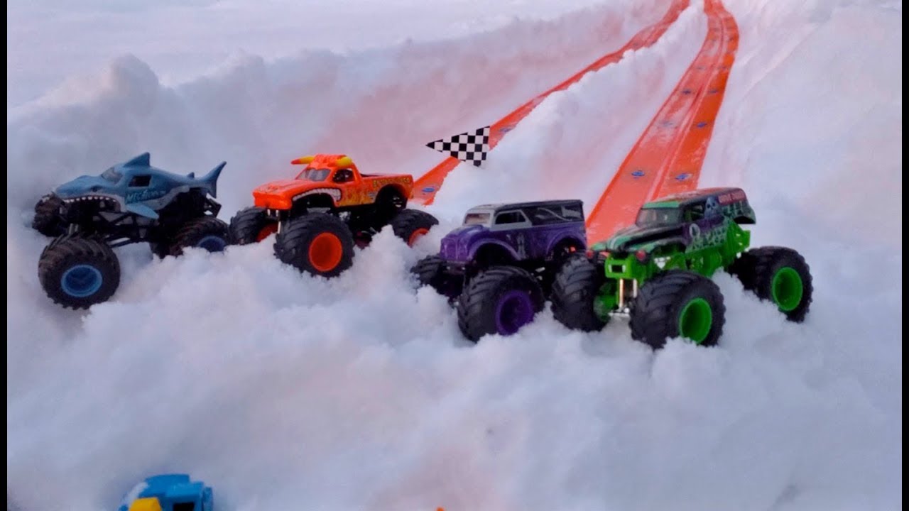 Monster Trucks - Carreras en la Nieve