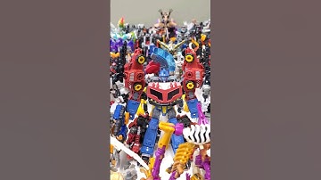 Cleaning Up My Office: Transformers Fan Modes from the WFC and Legacy Eras