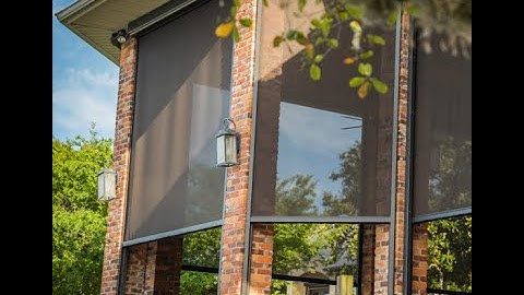 MOTORIZED RETRACTABLE SCREEN - INSTALLATION VIDEO   OUTSIDE MOUNTED SCREENS