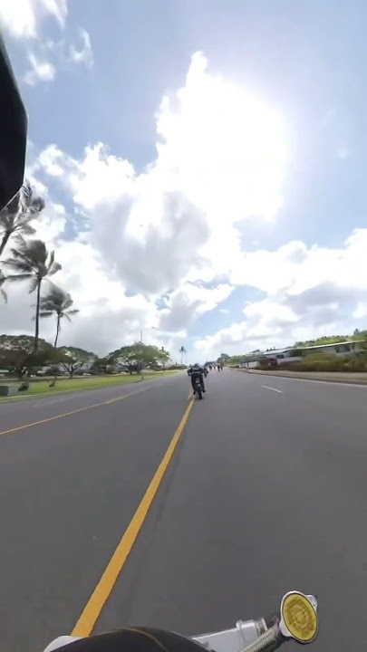 Electric Tesla vs Honda dio 125cc Oahu Hawaii #maximorpm #motorcycle #bajon #drag #honda