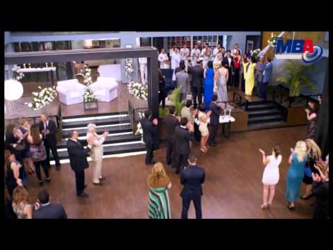 اتفرج على فرح صابرين ورقص الفنانين من مسلسل دكتور امراض نسا