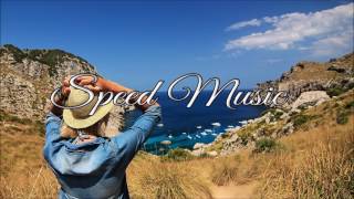 Julia Michaels - Issues (Speed Up) Resimi