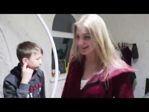 VLOG Залезли на чердак. Пугаем Ларису. Уезжаем в Киев.