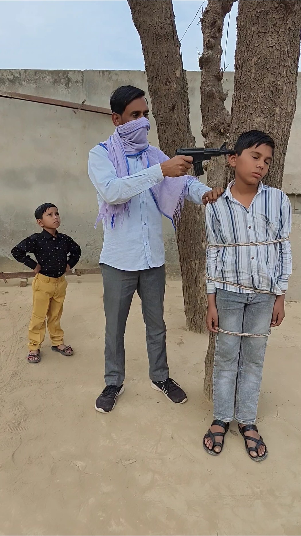 Bhai ko kidnapper Ne pakad liya ? #shorts