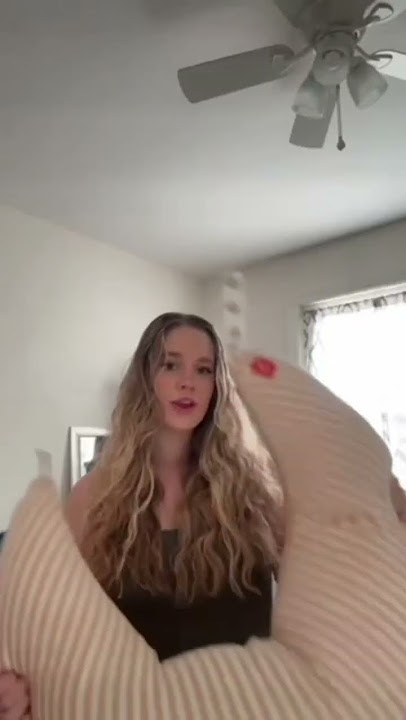 Mamaway Nursing Moon Pillow for all of your pregnancy journey