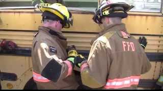 Samantha Fire Department Hosts Bus Extrication Training