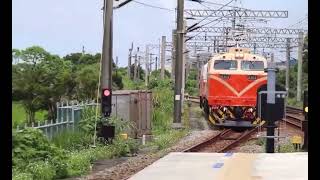 8795次(E302+E101無火回送+E335)北湖站進站(抖音朋友親自拍攝)