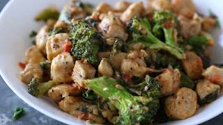 Keto Garlic Chicken with Broccoli and Spinach