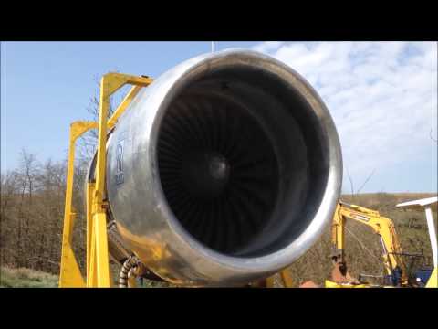 rolls-royce-rb211-back-yard-747-jet-engine-run-close-up-and-personal