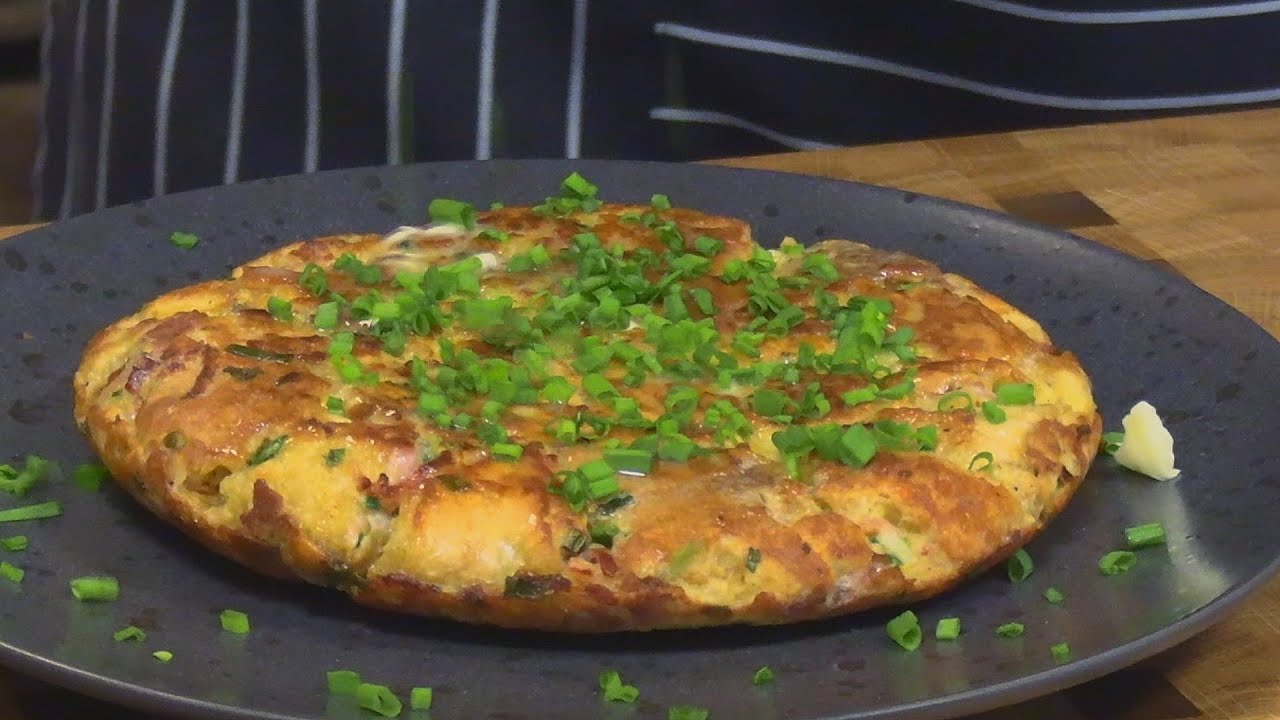 Omlet z bułki i jajek, czegoś takiego jeszcze nie było ! / Oddaszfartucha