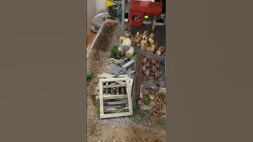 Locomotive service shop #modeltrains #on30 #diorama #scratchbuilding #layout