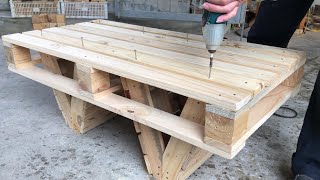 Unique Ideas For A DIY Pallet - DIY Your Own Incredible Chair from Pallets