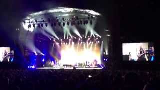 Sail On - Lionel Richie Live in Dubai