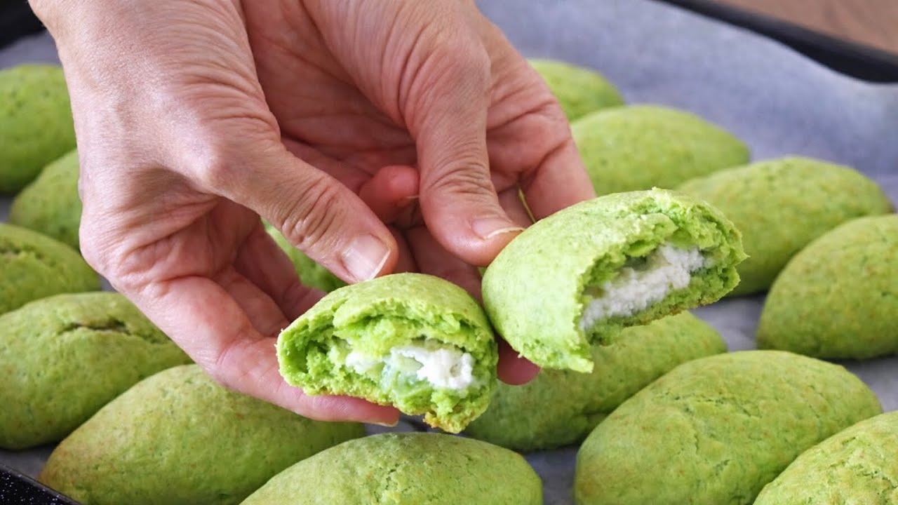 Herkesin KONUŞTUĞU Viral Yeşil Poğaça 💚 Pastane Usulü Ispanaklı Poğaça