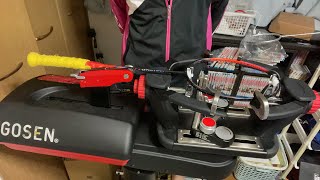 バドミントン】1日でガットが3本も切れると流石に萎える… - YouTube