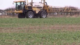 Rogator 418s Chafer 3500 Self Propelled Sprayer