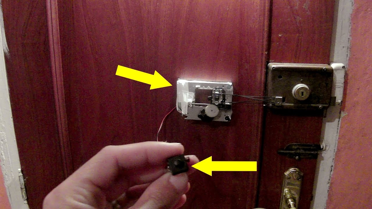 إجعل قفل أي باب يفتح كهربائيا بكبسة زر من أدوات بسيطة ومتوفرة !!