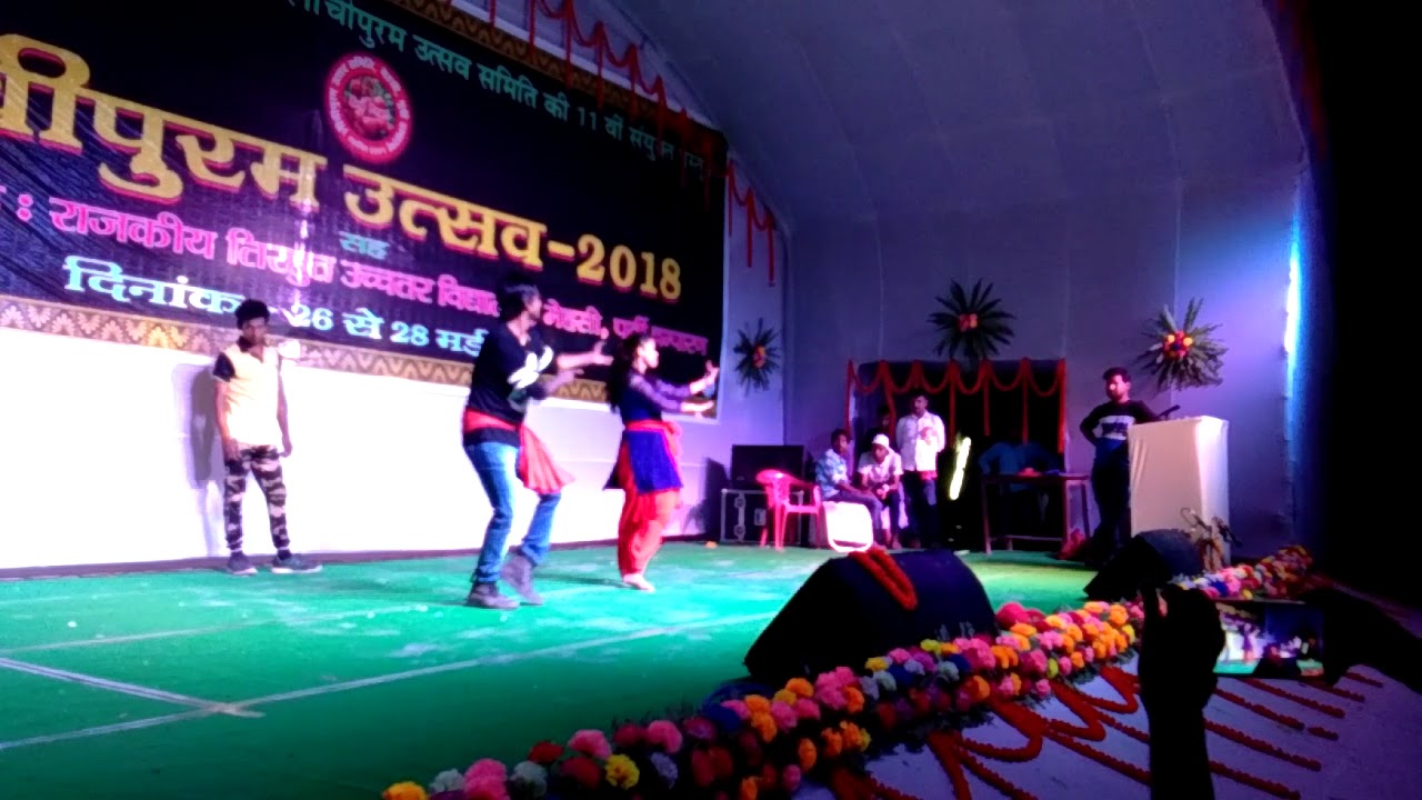 rangilo maro dholna dance