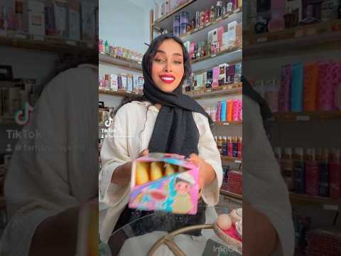 بالم لب موز دیده بودی رفع خشکی لب مناسب برای استفاده روزانه فاقد رنگ روی لب جداب و فانتزی ت35
