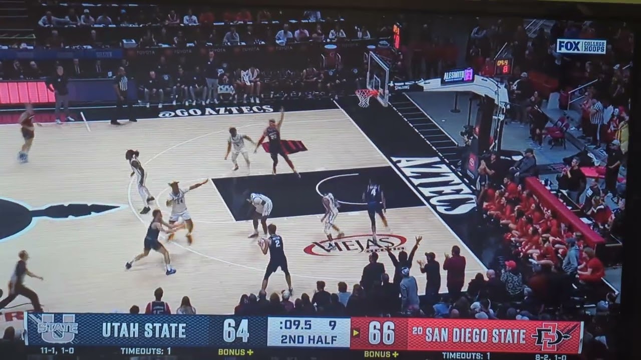 Utah State Game Winning Shot against San Diego State by Tucker Anderson