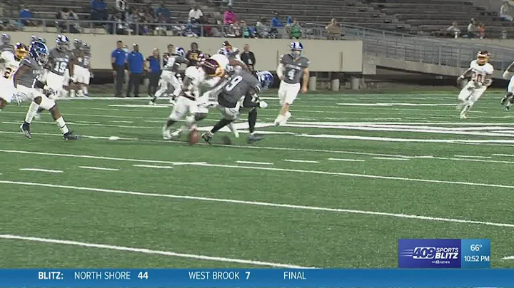 Beaumont United's Davon walker lays out the return...