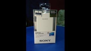 Unboxing Sony 8700mAh Portable Charger