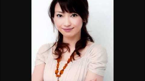 Iida Kaori (飯田圭織) Solo Lines.wmv