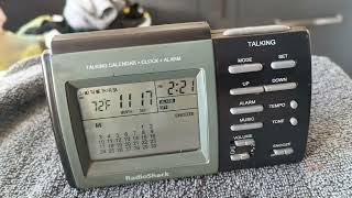 RadioShack 63-961 Talking Voice Alarm Clock Calendar Date Thermometer