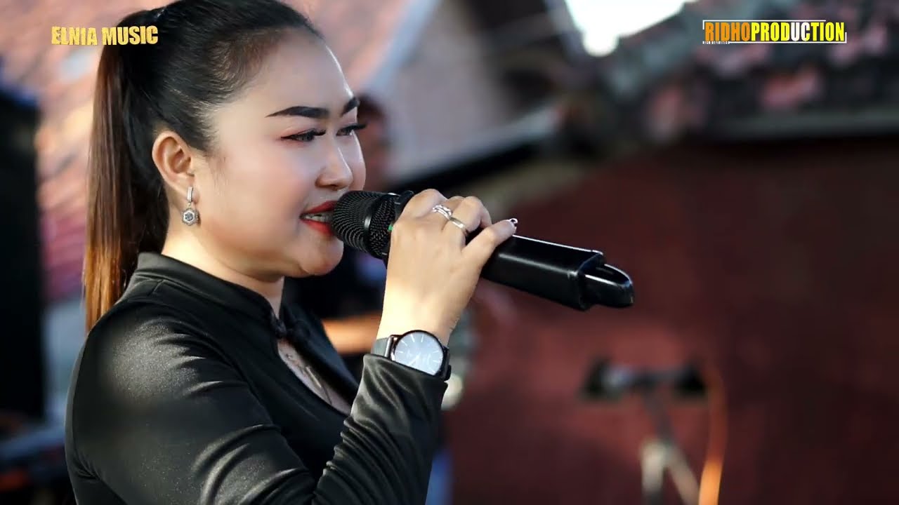 KARNA DEMEN / VOC.EVA APRIYANI / LIVE MUSIC YANG CANTIK ELNIA MUSIC DESA LAMARAN TARUNG